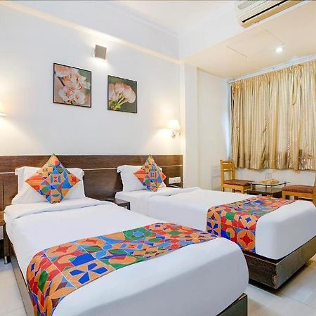 Hotel Gandharva Residency Swargate à Pune Extérieur photo