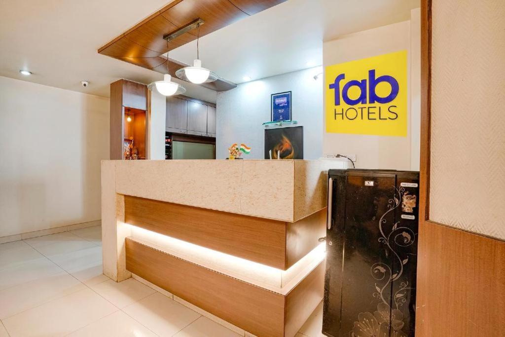 Hotel Gandharva Residency Swargate à Pune Extérieur photo